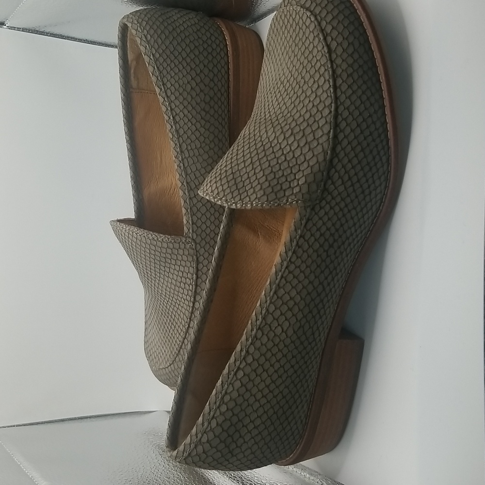 Sofft loafers